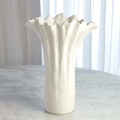 Organic-Wave-Vase-Front1 