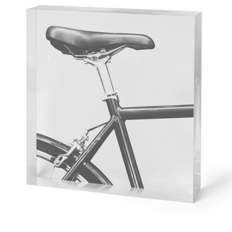 Bicycle-Detail-on-Acrylic-Medium-34