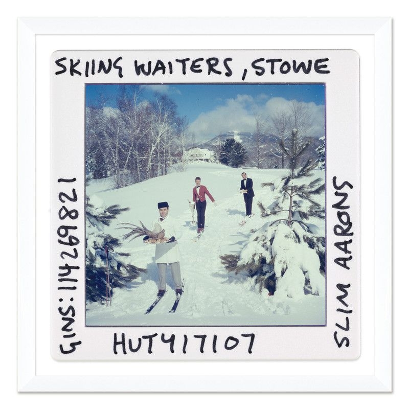 Skiing-Waiters-Large-Slim-Aarons-Front1