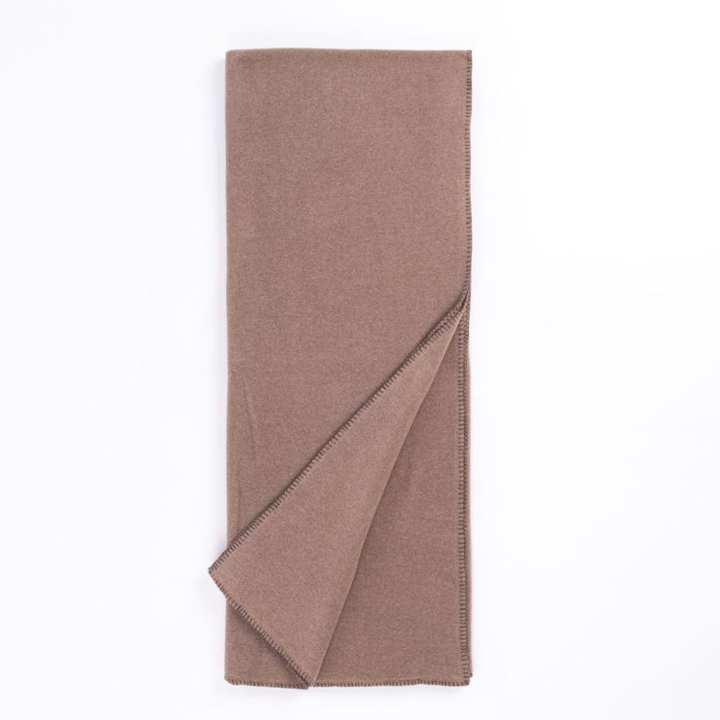 Heiko-Super-Throw-Camel-Front1